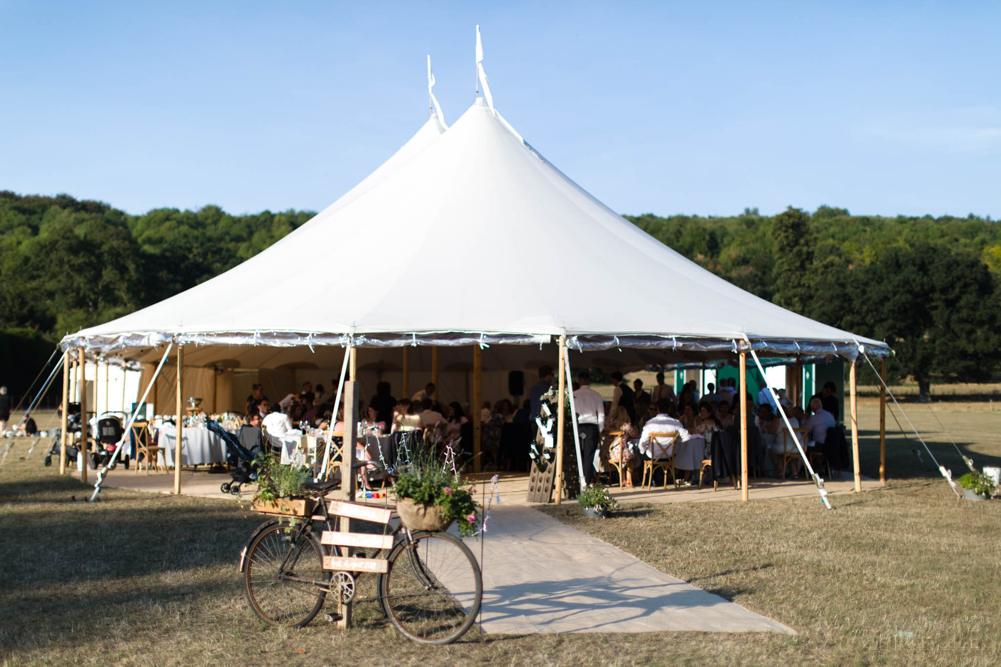 Sperry Tent Wedding at Mapledurham Estate